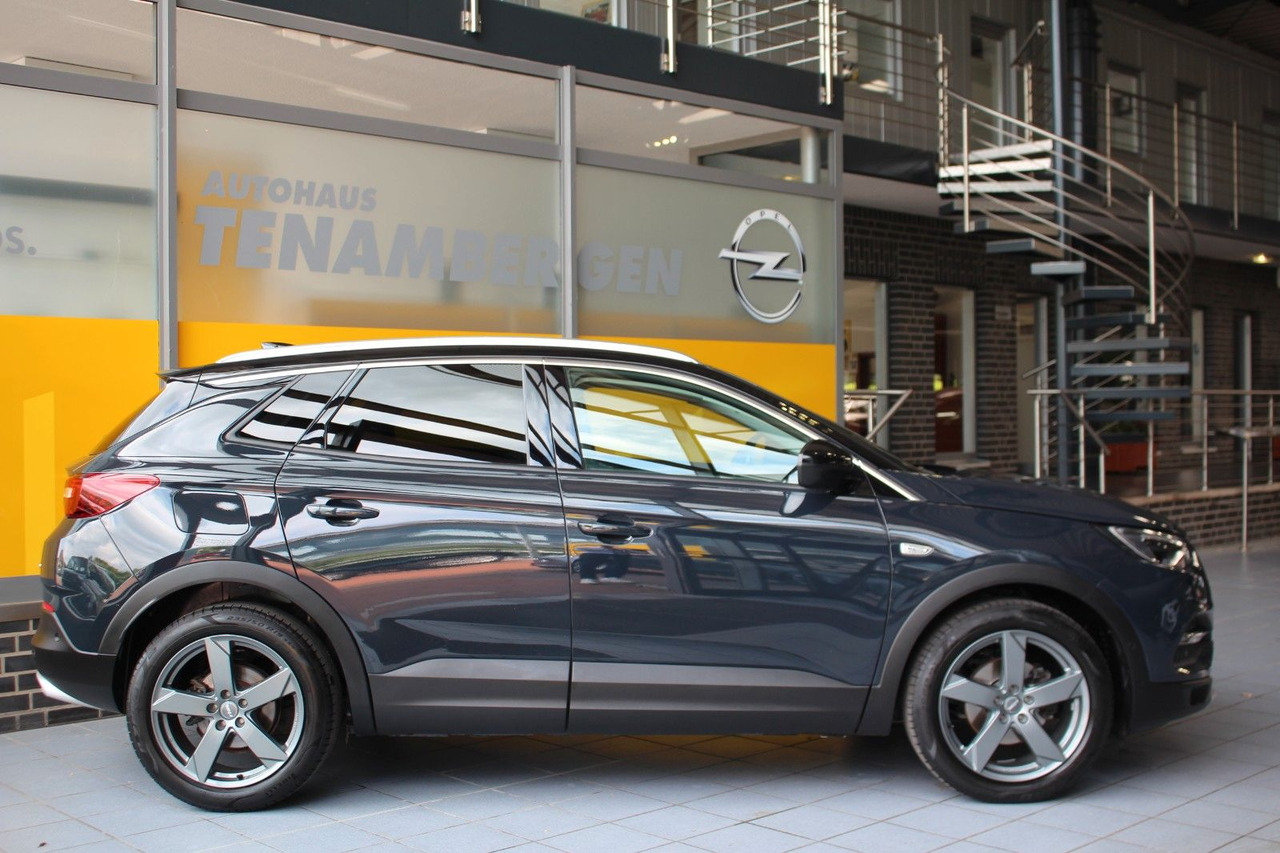 Opel Grandland X Ultimate Leder Navi Sitzlüftung AHK - سيارة دفع رباعي: صور 3 Opel Grandland X Ultimate Leder Navi Sitzlüftung AHK - سيارة دفع رباعي: صور 3