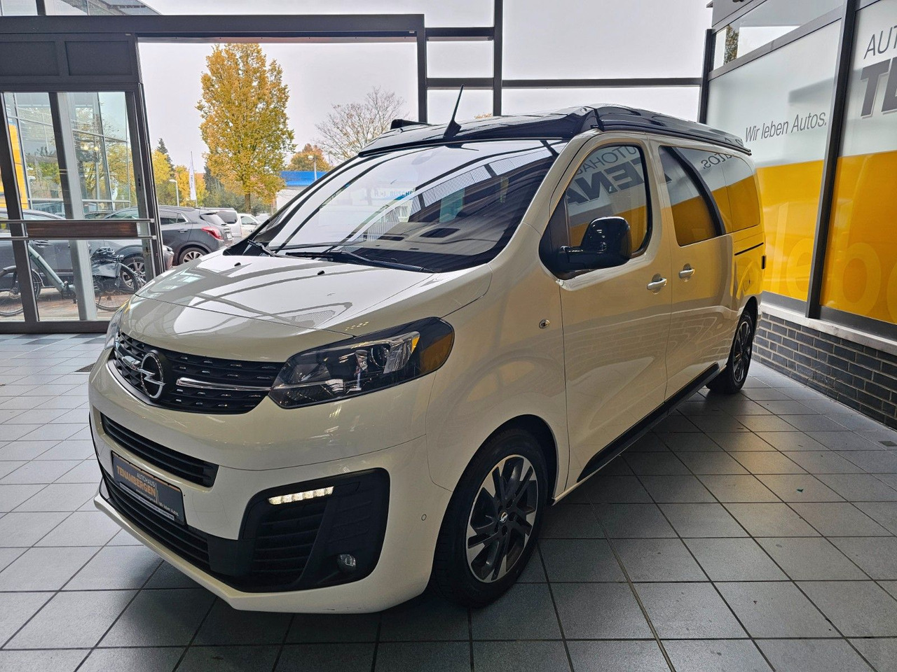 Opel Zafira Life Crosscamp Küche Markise AHK Navi ACC - ميكروباص: صور 3 Opel Zafira Life Crosscamp Küche Markise AHK Navi ACC - ميكروباص: صور 3