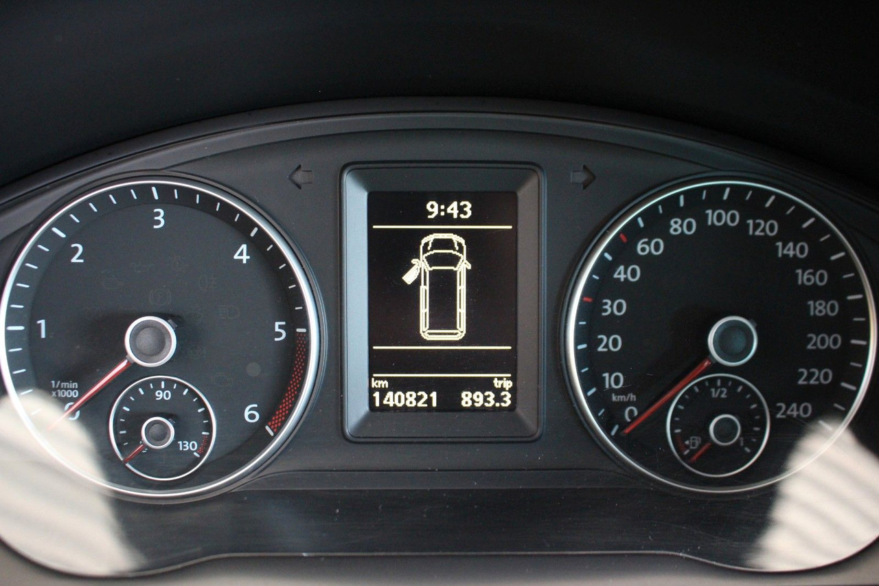 Volkswagen T5 California Comf. 2.0 DSG AT-Motor Markise AHK - ميكروباص: صور 5 Volkswagen T5 California Comf. 2.0 DSG AT-Motor Markise AHK - ميكروباص: صور 5