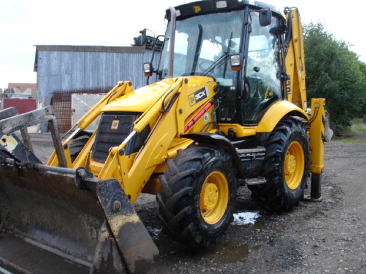 JCB 3CX CONTRACTOR - حفار متعدد الاستخدام: صور 1 JCB 3CX CONTRACTOR - حفار متعدد الاستخدام: صور 1