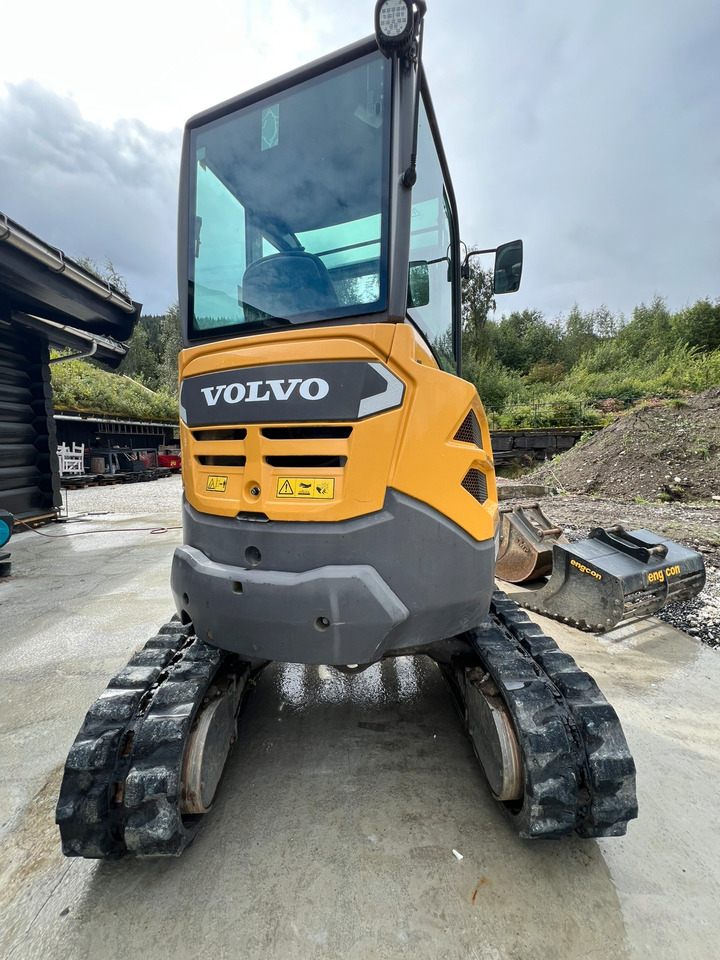 Volvo ECR25D - حفارة: صور 5 Volvo ECR25D - حفارة: صور 5