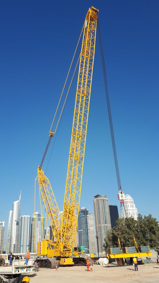 DEMAG CC2800 - رافعة مجنزرة: صور 1 DEMAG CC2800 - رافعة مجنزرة: صور 1