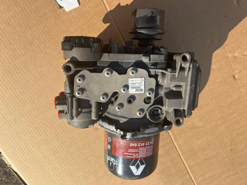 KNORR-BREMSE K137476 - قطع الغيار: صور 1 KNORR-BREMSE K137476 - قطع الغيار: صور 1