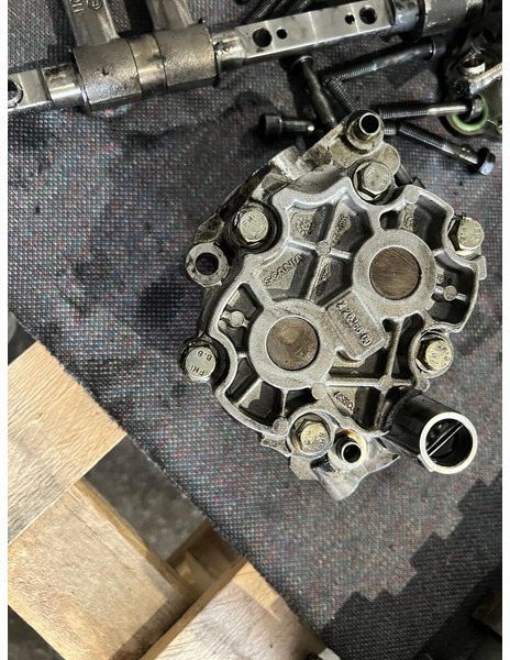 Scania 2092332 - ضخ النفط: صور 2 Scania 2092332 - ضخ النفط: صور 2