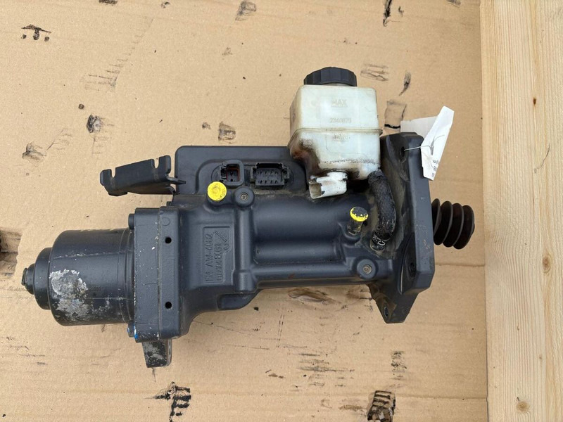 Scania ECAS - القابض و قطع الغيار: صور 3 Scania ECAS - القابض و قطع الغيار: صور 3