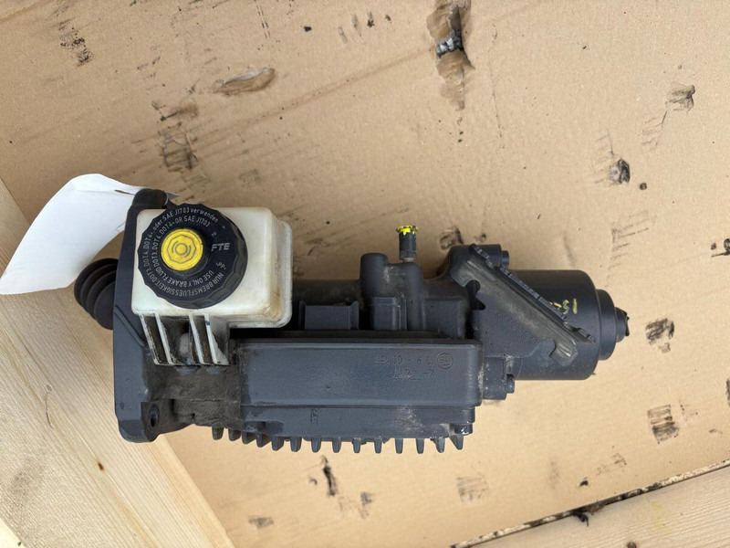 Scania ECAS - القابض و قطع الغيار: صور 2 Scania ECAS - القابض و قطع الغيار: صور 2