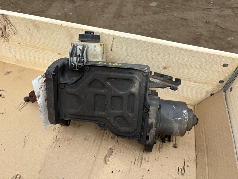 Scania G410 - القابض و قطع الغيار: صور 2 Scania G410 - القابض و قطع الغيار: صور 2