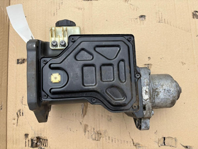 Scania R520 - القابض و قطع الغيار: صور 2 Scania R520 - القابض و قطع الغيار: صور 2