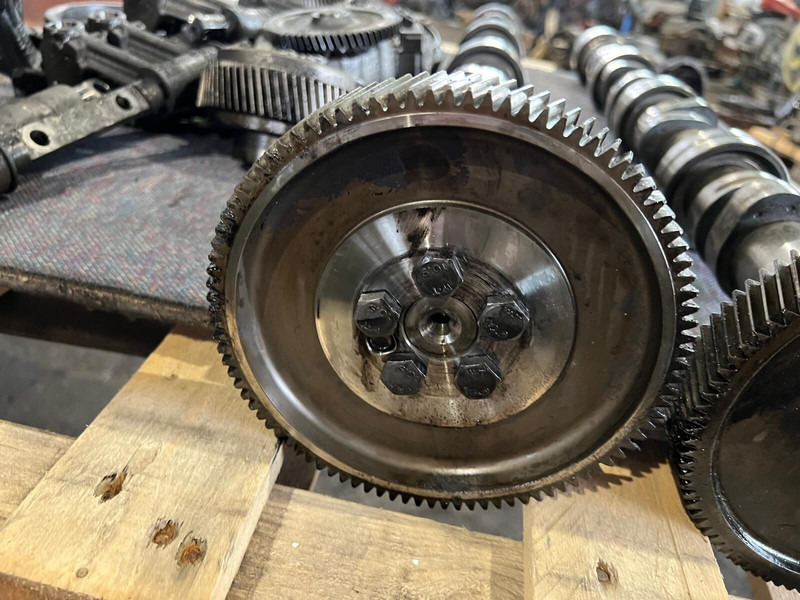 Scania RH - عمود الحدبات: صور 2 Scania RH - عمود الحدبات: صور 2