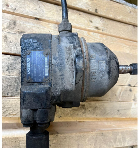 Volvo B12 - محرك هيدروليكي: صور 2 Volvo B12 - محرك هيدروليكي: صور 2