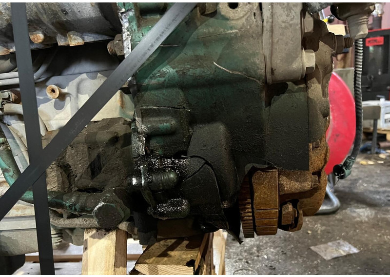 Volvo D13K540 K5 - المحرك: صور 5 Volvo D13K540 K5 - المحرك: صور 5