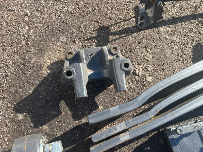 Volvo FH4 - ربيع تعليق: صور 4 Volvo FH4 - ربيع تعليق: صور 4