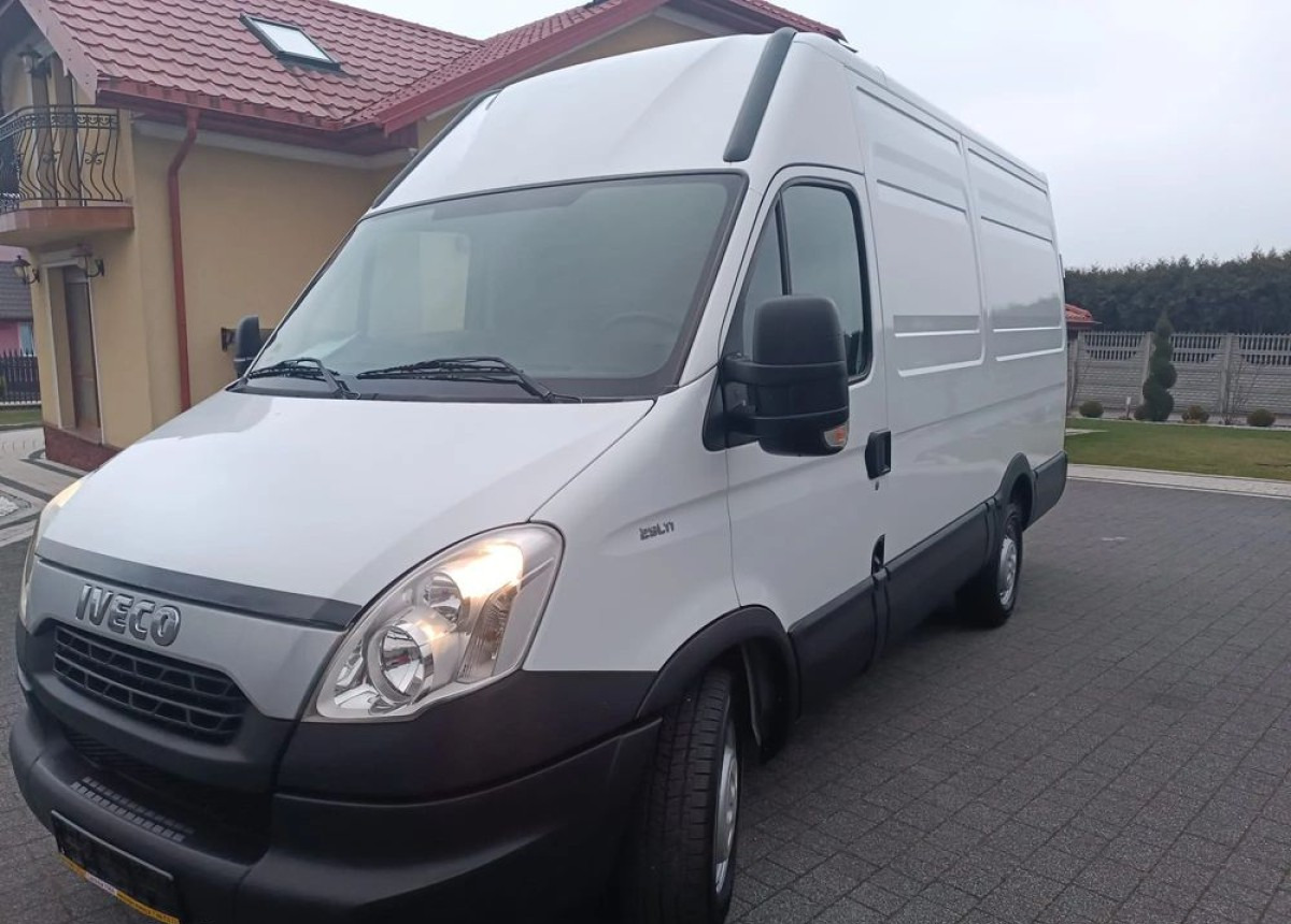 Iveco Dailly 2.3 - فان: صور 2 Iveco Dailly 2.3 - فان: صور 2