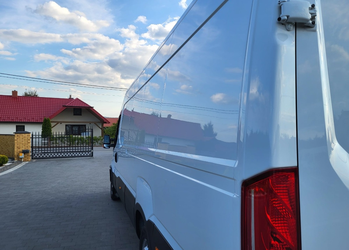 Iveco Iveco 180 Himatic 3.0 180hp Maxi -v Led -Xenon- v Led-Xenon - فان: صور 5 Iveco Iveco 180 Himatic 3.0 180hp Maxi -v Led -Xenon- v Led-Xenon - فان: صور 5