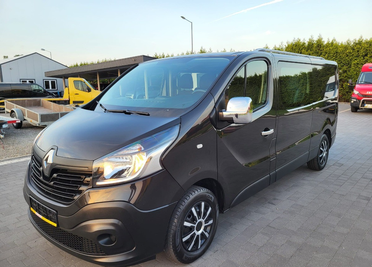 الشاحنات الصغيرة كابينة مزدوجة Renault Trafic Long doka 6-osobowy 6 osobowy: صور 12