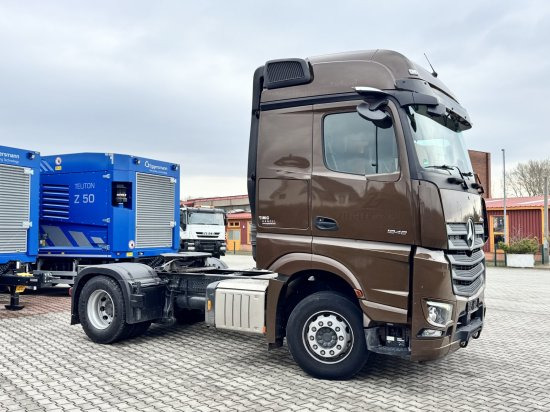 Mercedes-Benz Actros 1848 Gigaspace, Retarder, Standklima Retarder, Mirrow Cam, mehrere Einheiten - شاحنة جرار: صور 2 Mercedes-Benz Actros 1848 Gigaspace, Retarder, Standklima Retarder, Mirrow Cam, mehrere Einheiten - شاحنة جرار: صور 2