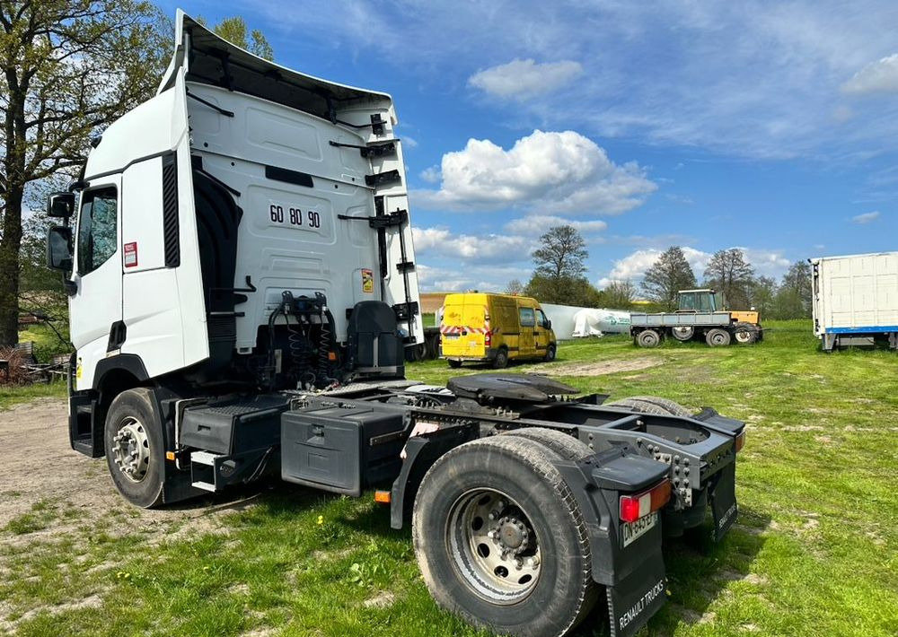 Renault T460 - شاحنة جرار: صور 3 Renault T460 - شاحنة جرار: صور 3