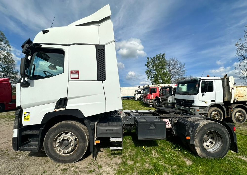 Renault T460 - شاحنة جرار: صور 2 Renault T460 - شاحنة جرار: صور 2