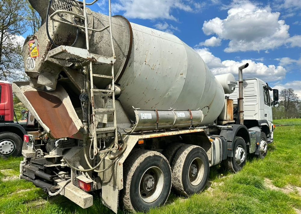 Volvo FM - شاحنة خلاطة خرسانة: صور 4 Volvo FM - شاحنة خلاطة خرسانة: صور 4