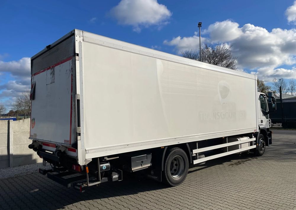 Iveco Stralis EEV 18.310 EURO 5, Chłodnia, PRZEBIEG 262 TYŚ KM!! - مبردة شاحنة: صور 5 Iveco Stralis EEV 18.310 EURO 5, Chłodnia, PRZEBIEG 262 TYŚ KM!! - مبردة شاحنة: صور 5