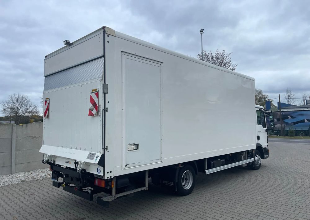 MAN TGL 8.190 KLIMA , PODUSZKI! - بصندوق مغلق شاحنة: صور 5 MAN TGL 8.190 KLIMA , PODUSZKI! - بصندوق مغلق شاحنة: صور 5