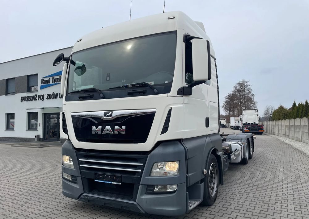 MAN TGX XLX 26.420 BDF, MULTI Wechsler - شاحنات الحاويات / جسم علوي قابل للتغيير شاحنة: صور 1 MAN TGX XLX 26.420 BDF, MULTI Wechsler - شاحنات الحاويات / جسم علوي قابل للتغيير شاحنة: صور 1