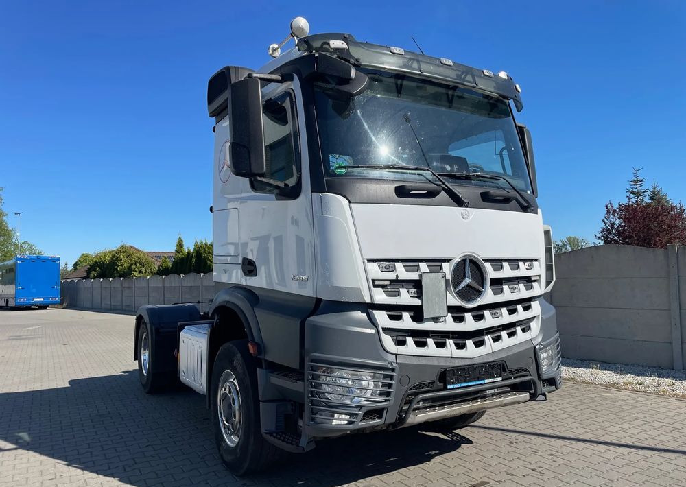 Mercedes-Benz AROCS 1845/ HAD/ 4x4/ BEZ RETARDERA! - شاحنة جرار: صور 3 Mercedes-Benz AROCS 1845/ HAD/ 4x4/ BEZ RETARDERA! - شاحنة جرار: صور 3
