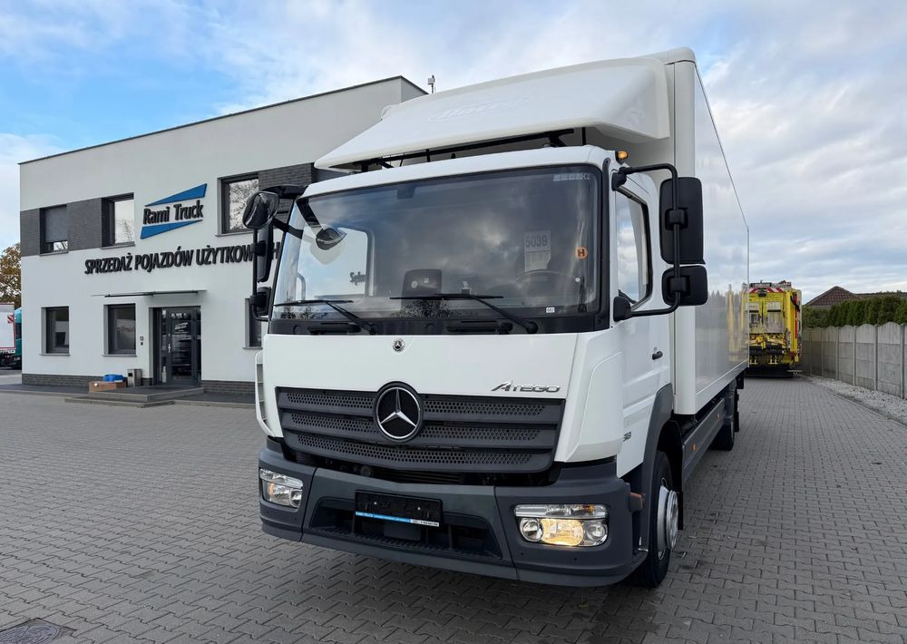 Mercedes-Benz ATEGO 1318 IZOTERMA 20 PALET! - بصندوق مغلق شاحنة: صور 1 Mercedes-Benz ATEGO 1318 IZOTERMA 20 PALET! - بصندوق مغلق شاحنة: صور 1
