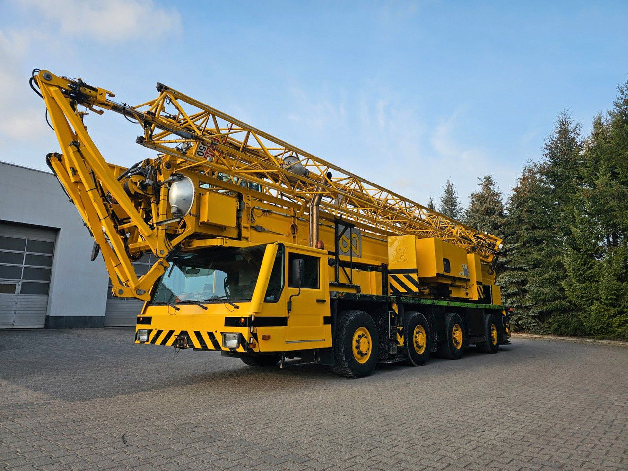 SPIERINGS SK488-AT4 40M Mobile tower crane - رافعة لجميع التضاريس: صور 1 SPIERINGS SK488-AT4 40M Mobile tower crane - رافعة لجميع التضاريس: صور 1