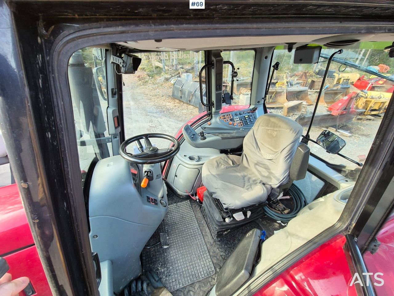 جرار Valtra T182: صور 15 جرار Valtra T182: صور 15