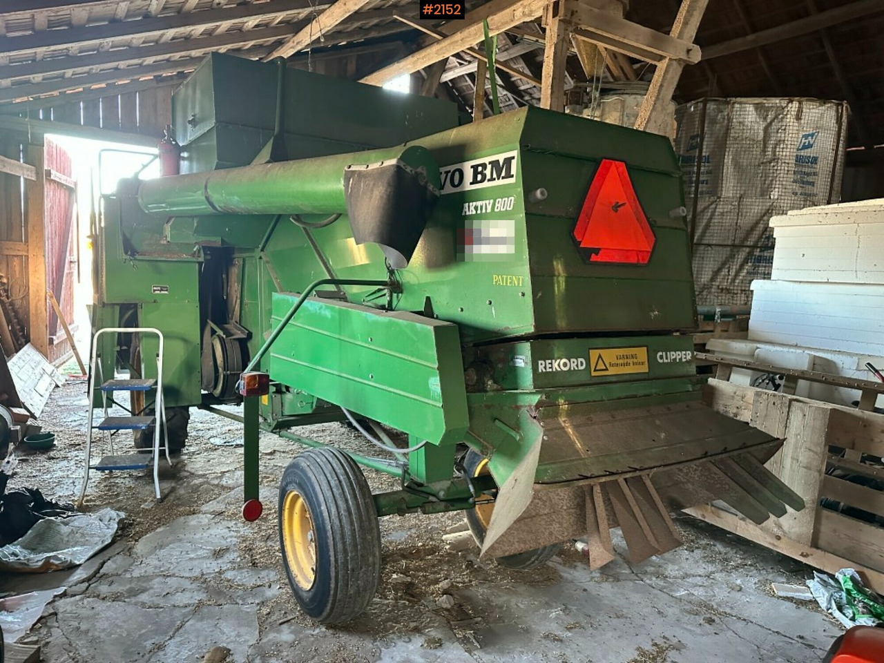 Combine harvester Volvo BM Aktiv M800 - حصادة شاملة: صور 2 Combine harvester Volvo BM Aktiv M800 - حصادة شاملة: صور 2