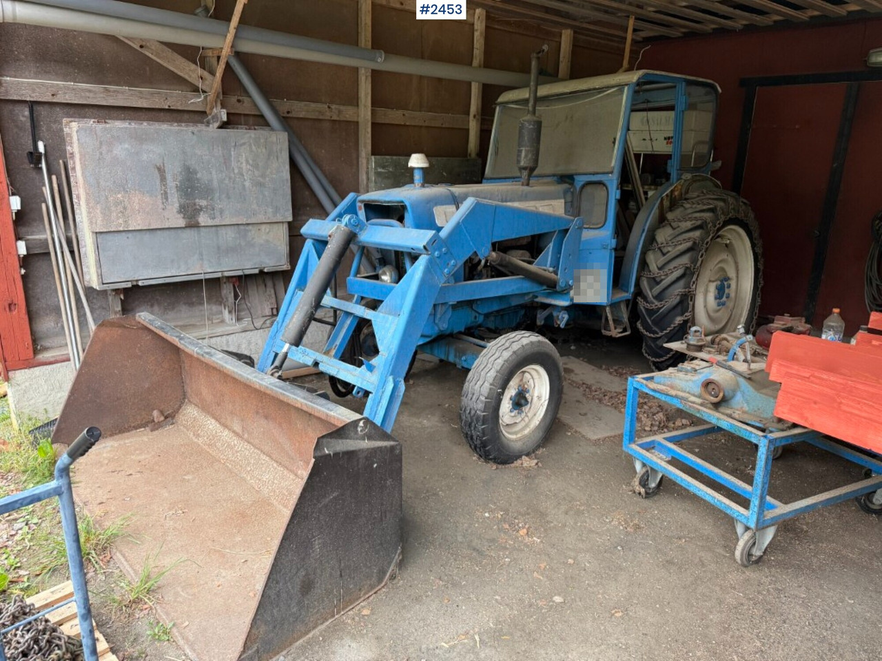 Ford Super Major 5000 with front loader Rep. object - جرار: صور 2 Ford Super Major 5000 with front loader Rep. object - جرار: صور 2