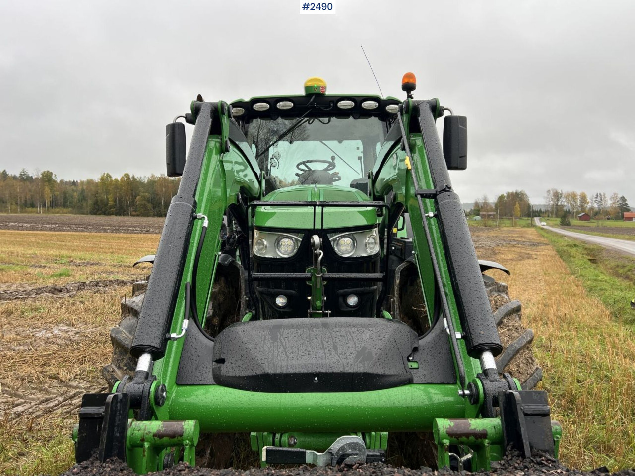 JOHN DEERE 6155R Agricultural tractor - جرار: صور 4 JOHN DEERE 6155R Agricultural tractor - جرار: صور 4