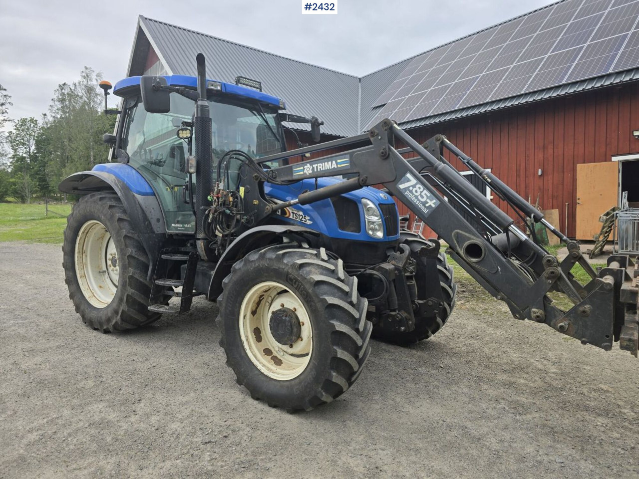 New Holland TS 125A med Frontlastare - جرار: صور 2 New Holland TS 125A med Frontlastare - جرار: صور 2