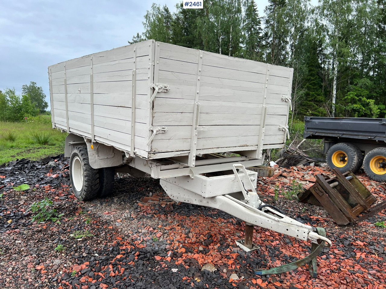 Tractor trailer with tipper - قلابة مقطورة: صور 1 Tractor trailer with tipper - قلابة مقطورة: صور 1