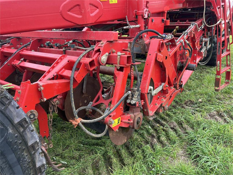 Grimme Varitron 470 TT - حصادة البطاطس: صور 5 Grimme Varitron 470 TT - حصادة البطاطس: صور 5