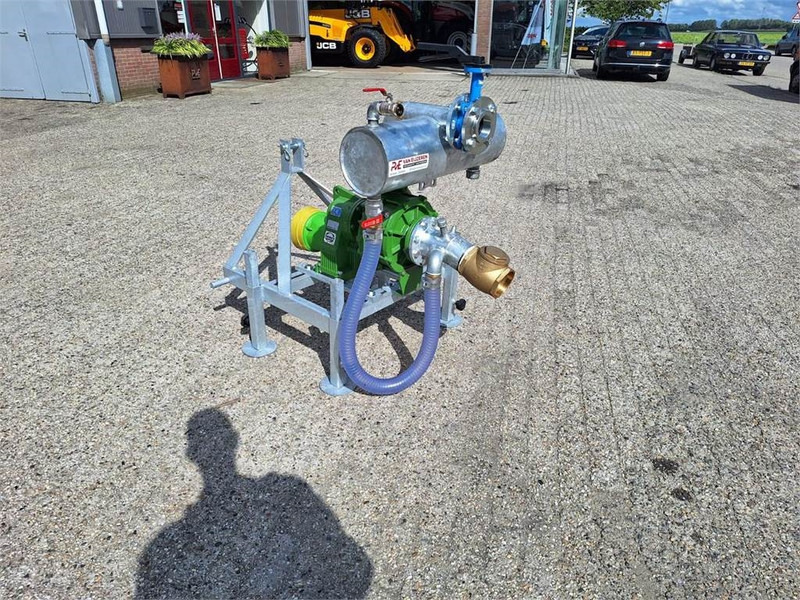 Rovatti T3K80/2E PTO pomp op bok - آلة الرش المعلقة: صور 1 Rovatti T3K80/2E PTO pomp op bok - آلة الرش المعلقة: صور 1