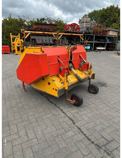 Samon SU2 uienrooier - آلة حصاد: صور 1 Samon SU2 uienrooier - آلة حصاد: صور 1