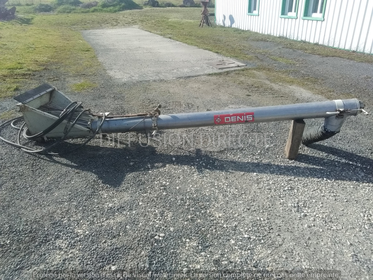 DENIS VIS A ENGRAIS HYDRAULIQUE 3M - آلات الأسمدة: صور 3 DENIS VIS A ENGRAIS HYDRAULIQUE 3M - آلات الأسمدة: صور 3