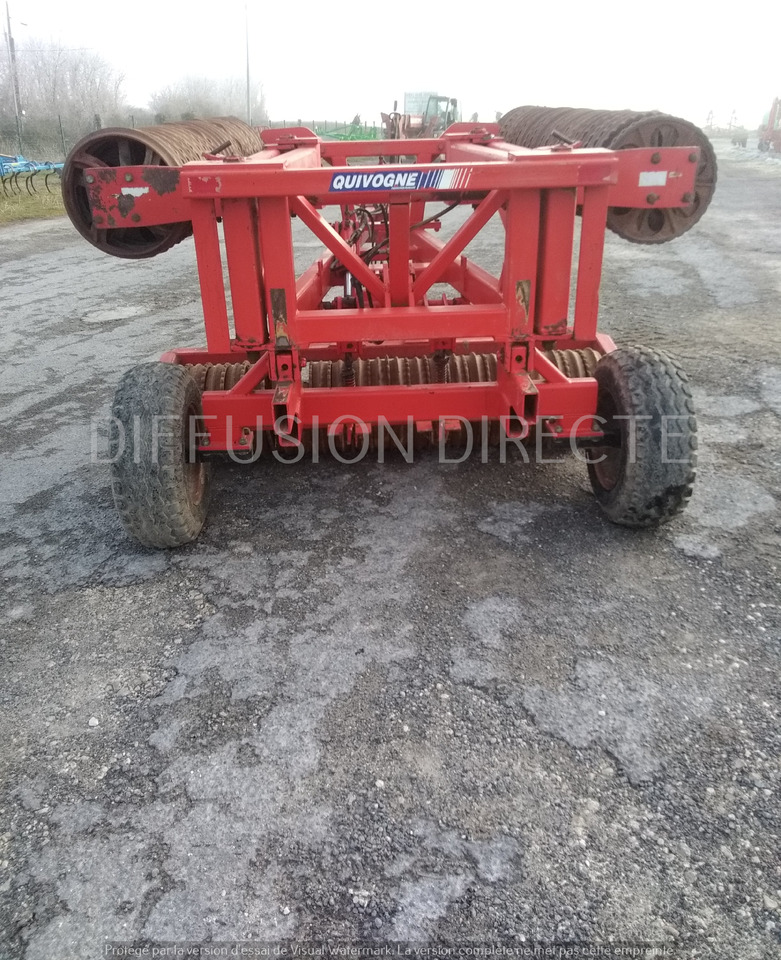 QUIVOGNE ROULEAU CAMBRIDGE R 630 - محدلة (زراعي): صور 3 QUIVOGNE ROULEAU CAMBRIDGE R 630 - محدلة (زراعي): صور 3