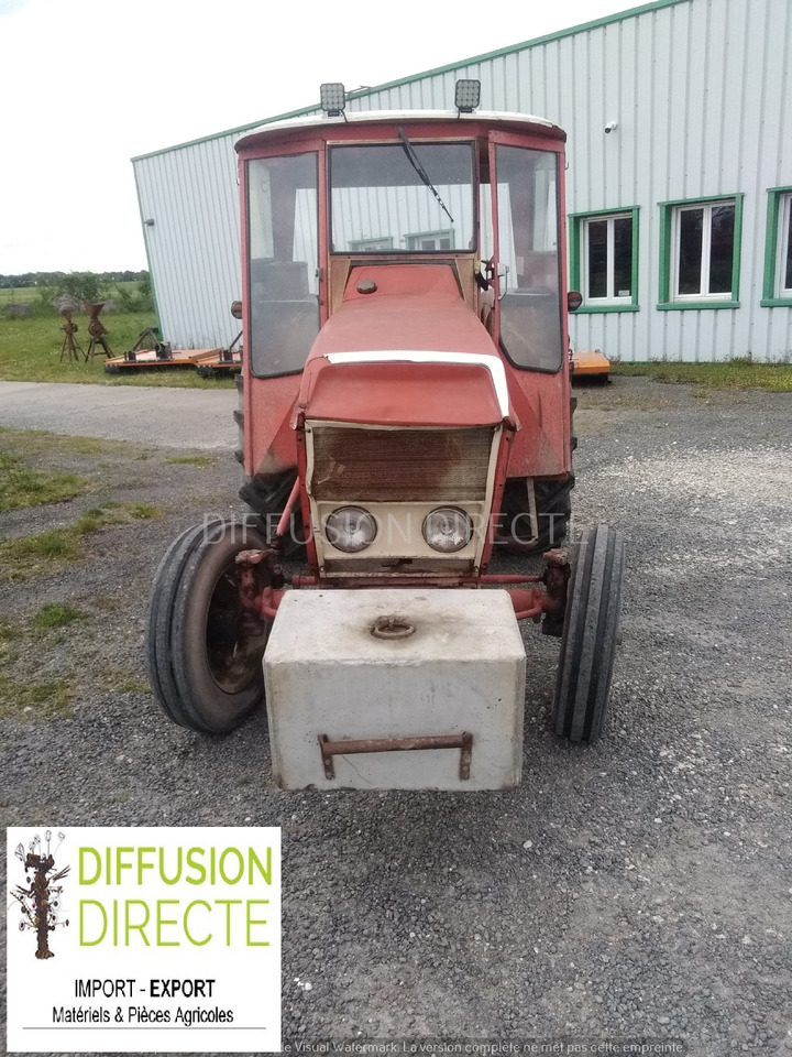 RENAULT TRACTEUR AGRICOLE 56 - جرار: صور 1 RENAULT TRACTEUR AGRICOLE 56 - جرار: صور 1