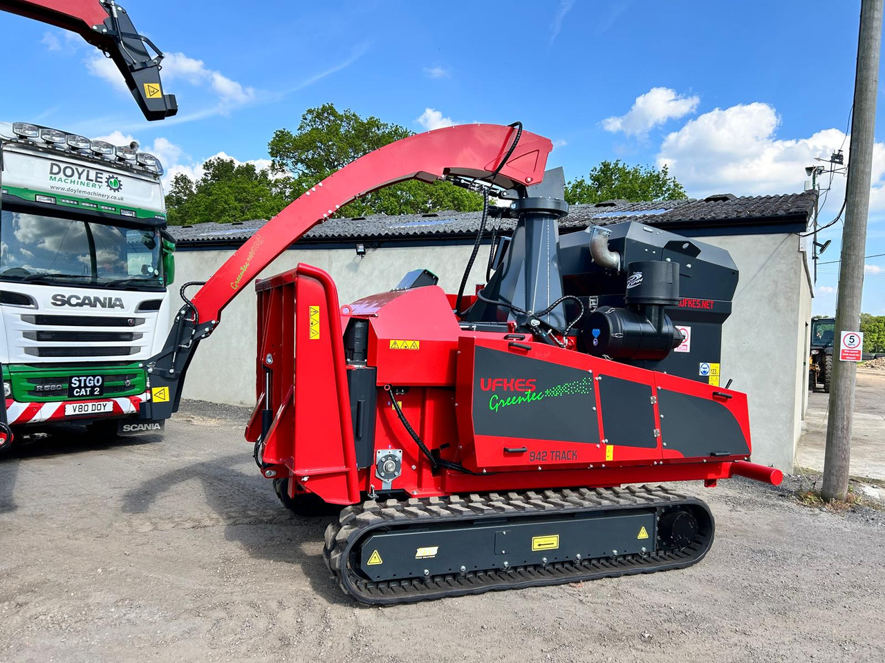 UFKES 942 Chipper إيجار UFKES 942 Chipper: صور 10