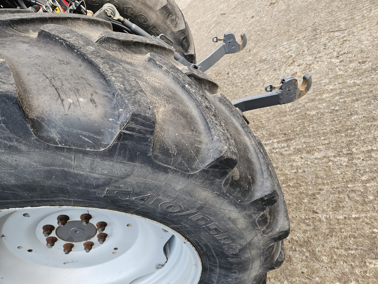 2013 MF 5440 4wd tractor, Very Nice. - جرار: صور 5 2013 MF 5440 4wd tractor, Very Nice. - جرار: صور 5