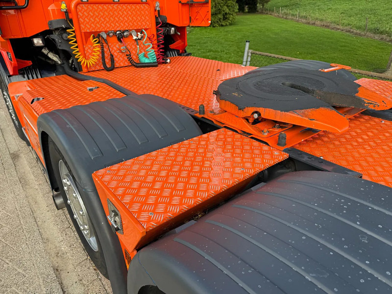 Scania R560 V8 Manual-Retarder-6x2 TOP NL TRUCK - شاحنة جرار: صور 5 Scania R560 V8 Manual-Retarder-6x2 TOP NL TRUCK - شاحنة جرار: صور 5