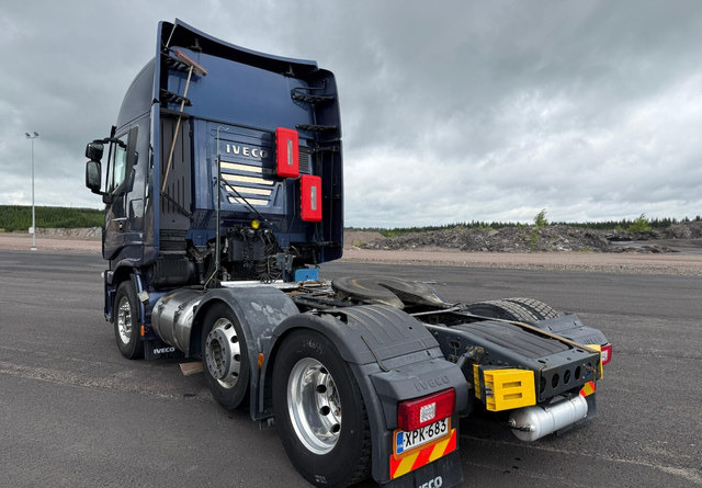 Iveco Stralis 460 LNG / LBG - شاحنة جرار: صور 3 Iveco Stralis 460 LNG / LBG - شاحنة جرار: صور 3