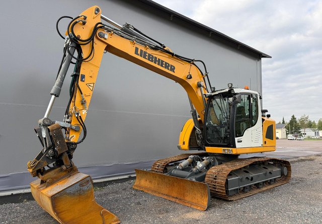 LiebherrR920 Compact + Marttiini - حفارات زحافة: صور 1 LiebherrR920 Compact + Marttiini - حفارات زحافة: صور 1