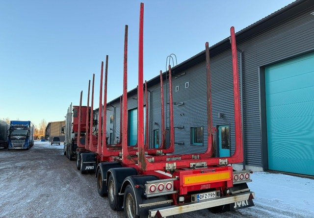 Mercedes-BenzArocs 8x4 - شاحنة قطع الأشجار, شاحنة كرين: صور 5 Mercedes-BenzArocs 8x4 - شاحنة قطع الأشجار, شاحنة كرين: صور 5