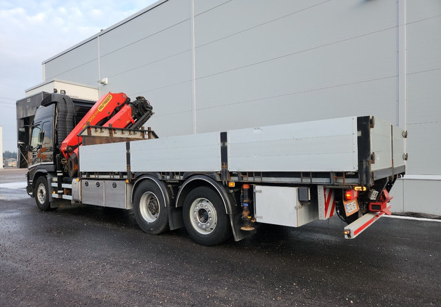 VolvoFMX 6x2 - شاحنات مسطحة, شاحنة كرين: صور 3 VolvoFMX 6x2 - شاحنات مسطحة, شاحنة كرين: صور 3