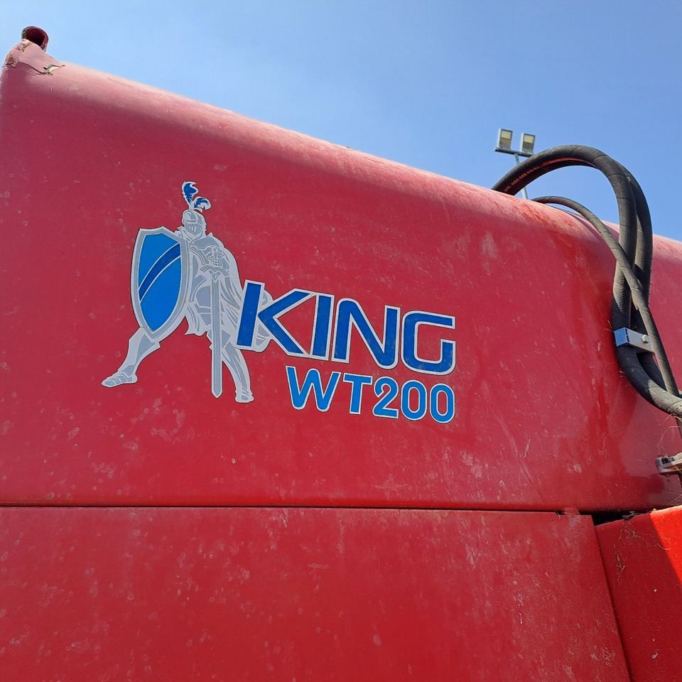CARRO MISCELATORE TRAINATO ZAGO KING WT 200 - آلة خلط وتوزيع الأعلاف: صور 3 CARRO MISCELATORE TRAINATO ZAGO KING WT 200 - آلة خلط وتوزيع الأعلاف: صور 3