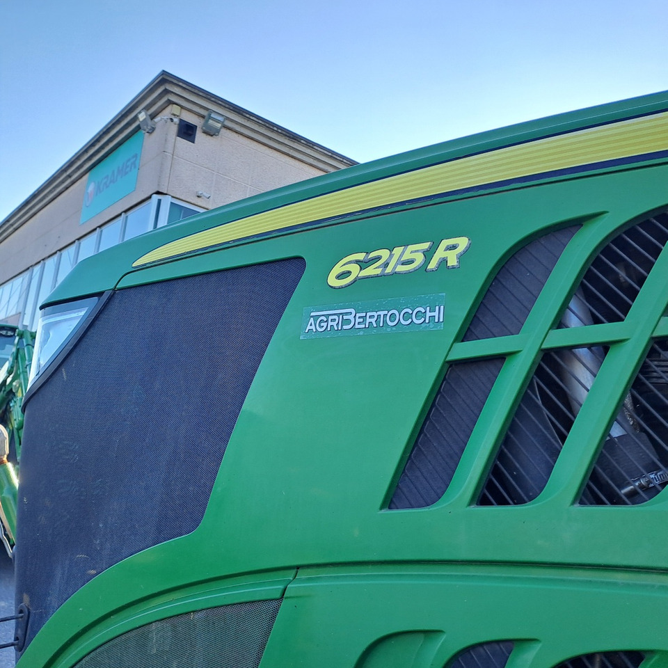 JOHN DEERE 6215R - جرار: صور 5 JOHN DEERE 6215R - جرار: صور 5